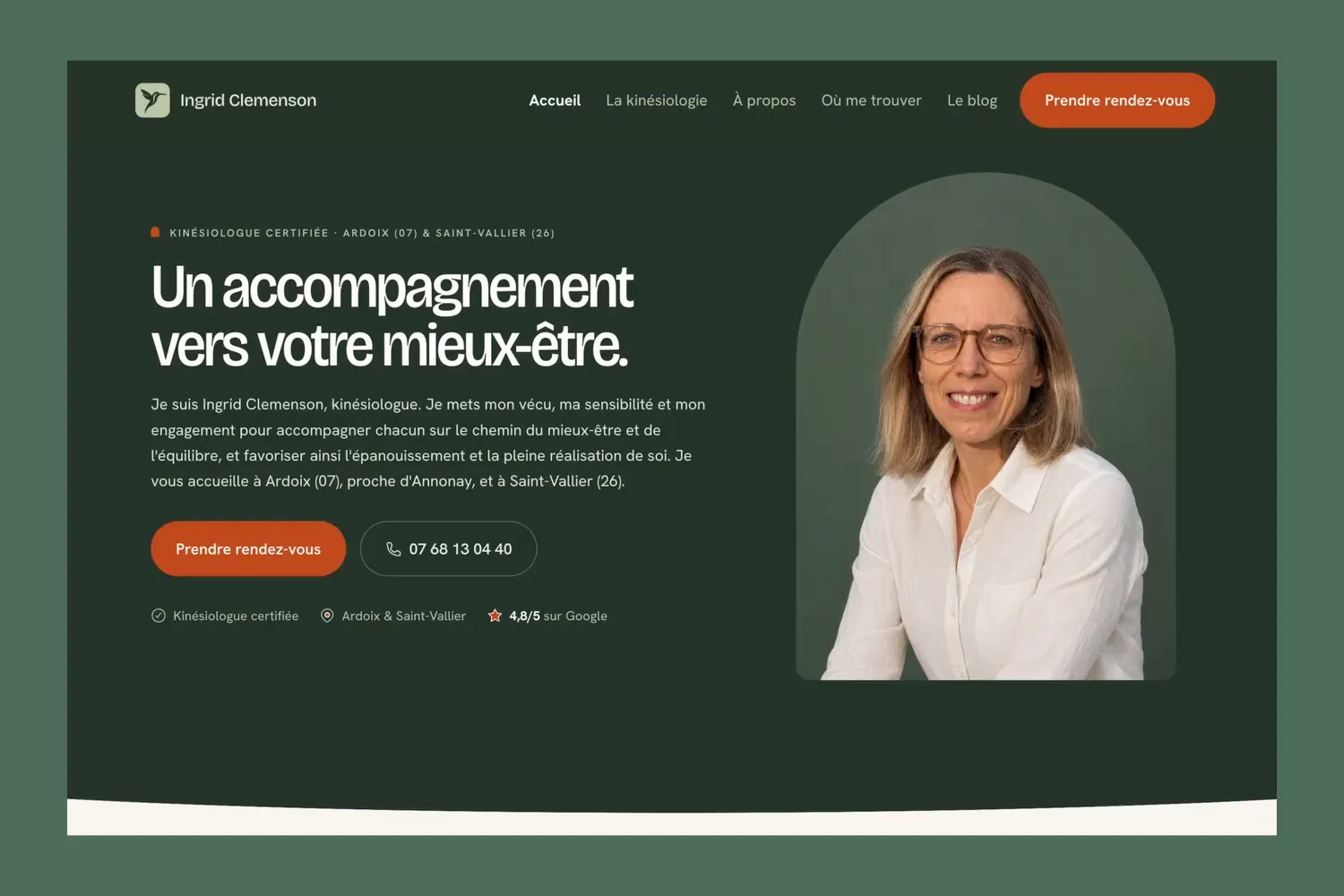 La page d'accueil du site d'Ingrid Clemenson : son portrait, le titre « Un accompagnement vers votre mieux-être » et le bouton de prise de rendez-vous.
